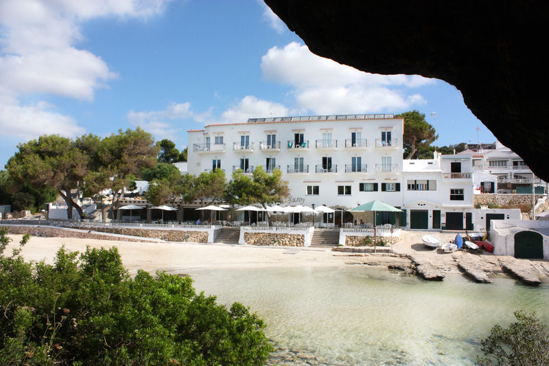 Hostal Xuroy Cala Alcaufar Екстер'єр фото